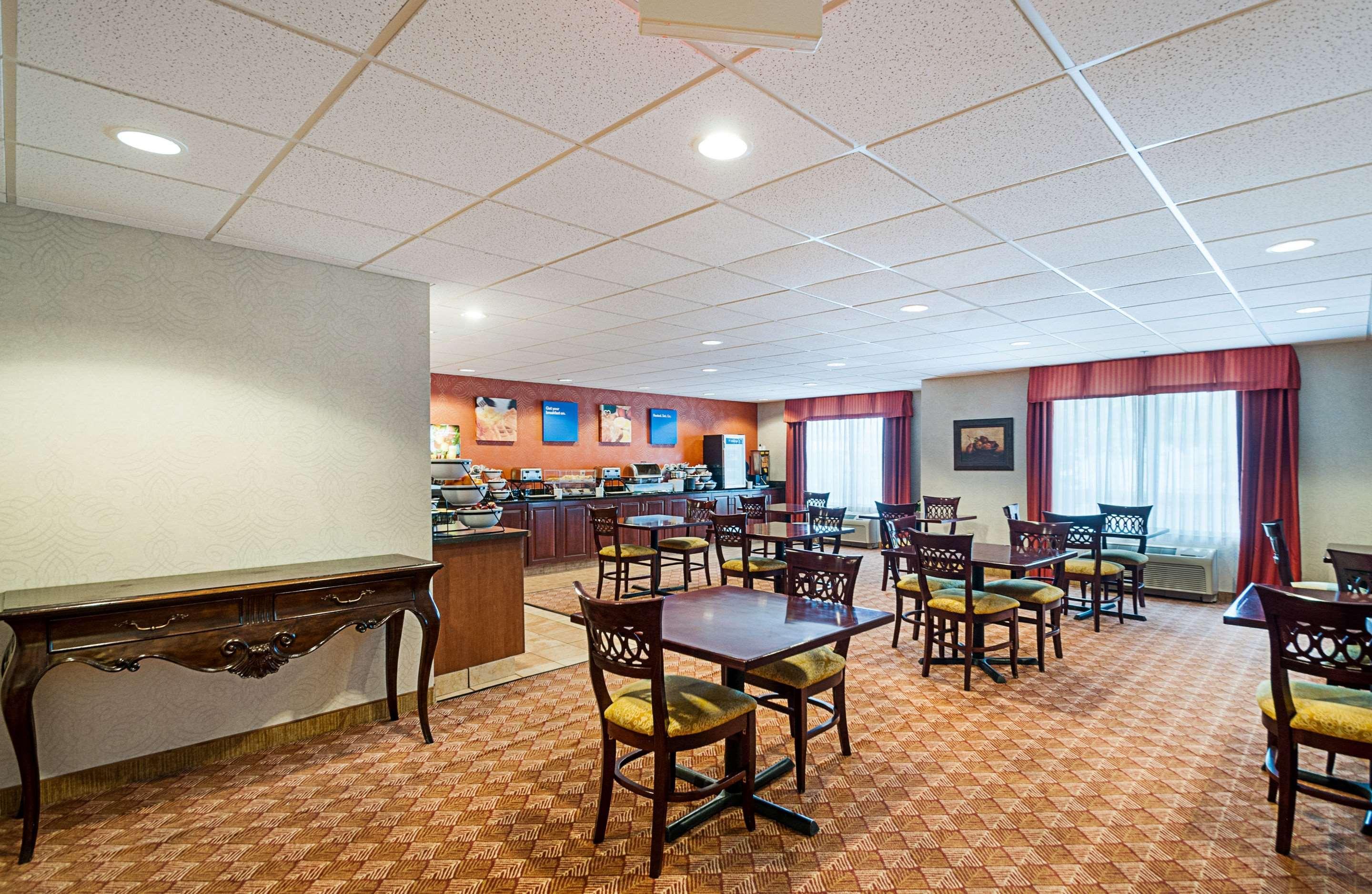Comfort Inn & Suites Cambridge Eksteriør bilde