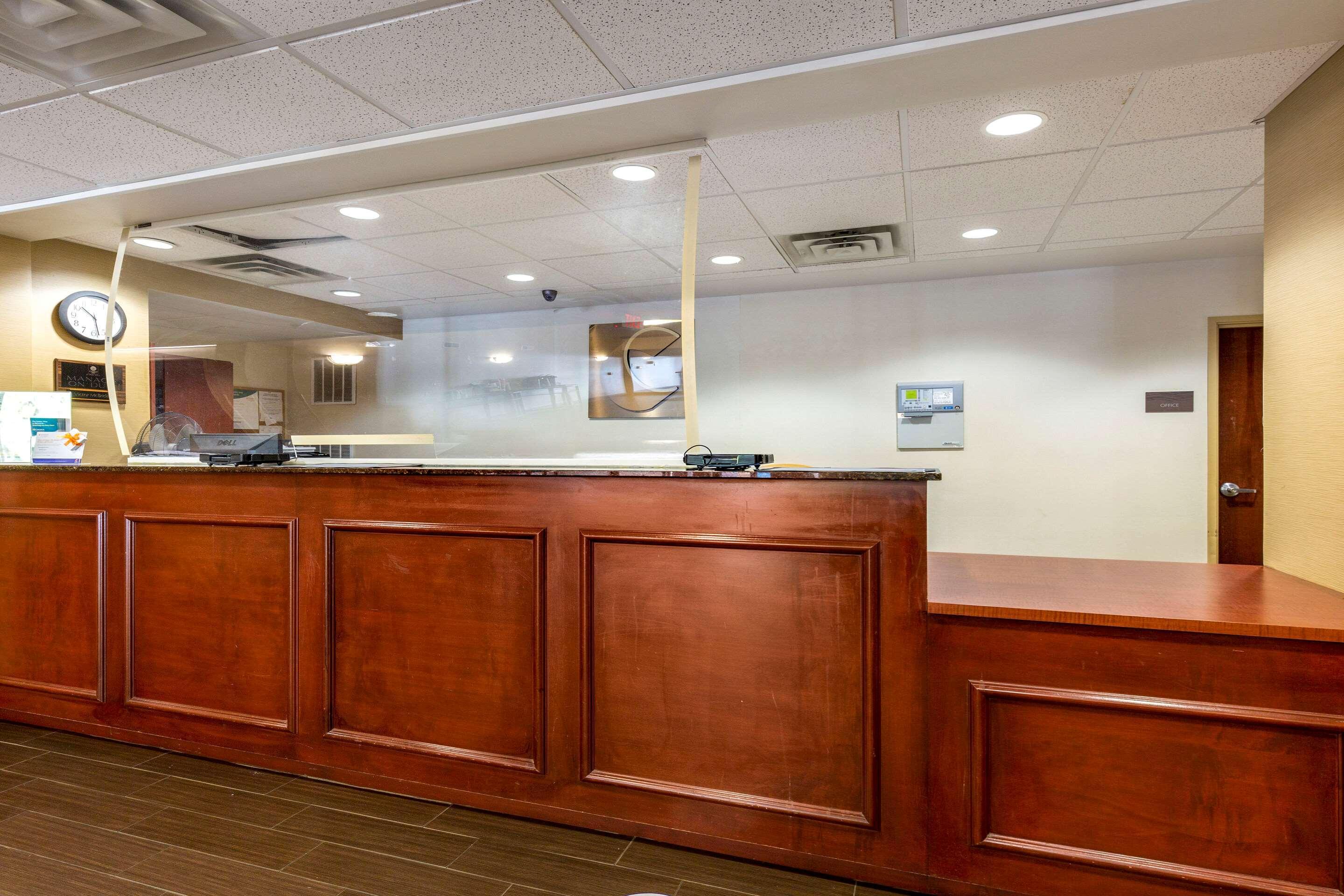 Comfort Inn & Suites Cambridge Eksteriør bilde